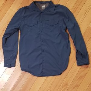Columbia Omni-Dry Titanium button down shirt
